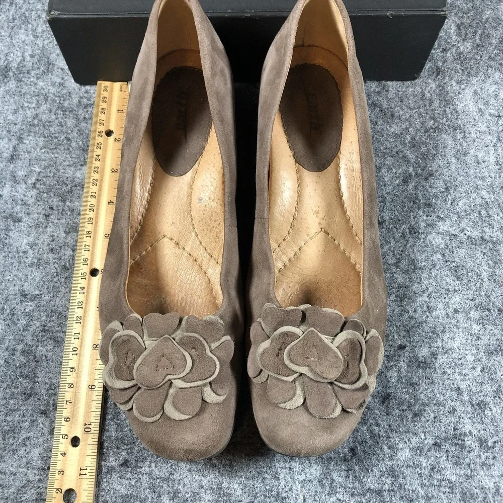 Earth Brushcherry Shoes Womens Size 9.5B Dark Taupe Leather Flower Wedge Comfort